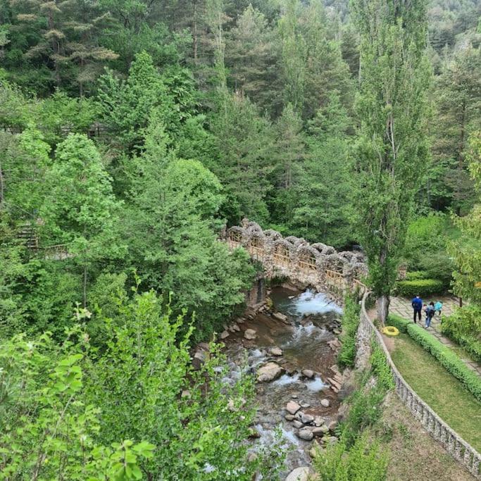 Precioso Apartamento En El Pirineo Catalan La Pobla de Lillet Exteriör bild